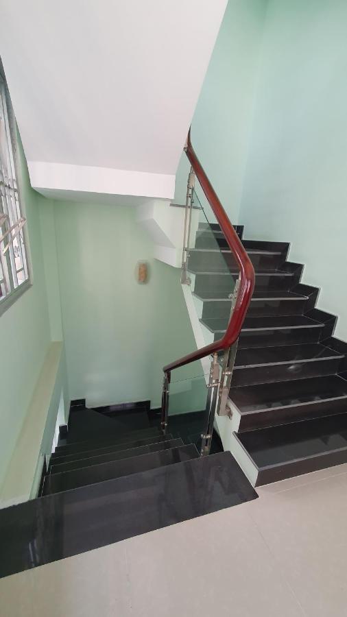 Hotel In Bui Vien Walking Street ホーチミン市 エクステリア 写真